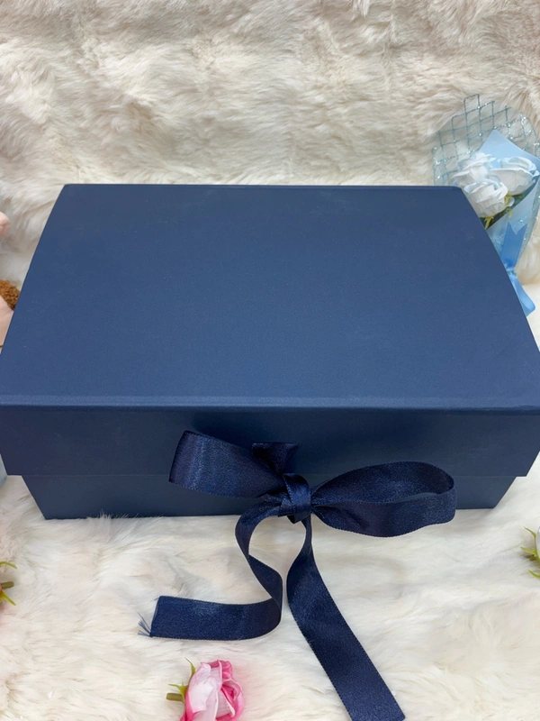 š§ Penguin Love Surprise Box ā Valentineās Day Special š 01