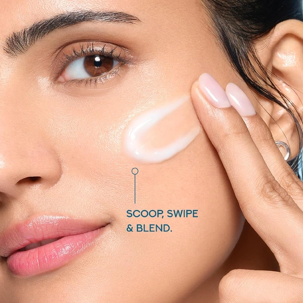 POND'S Hydra Miracle Super Light Gel with Hyaluronic Acid & Vitamin C-200g - 200g, POND'S