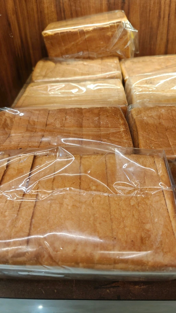 Fresh Milk Bread (Panchseel Ambikapur)