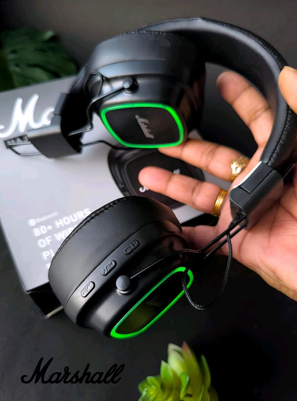 Marshall_ Major 4 Retro Wireless Led Headphones – Deep Bass, Over-Ear Comfort, Wired & Wireless Connectivity, Long Battery Life (Pack of 1) - Black
