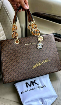 Michael_ Kors_ Cynthia Large Size Handbags For Women - Brown, Large