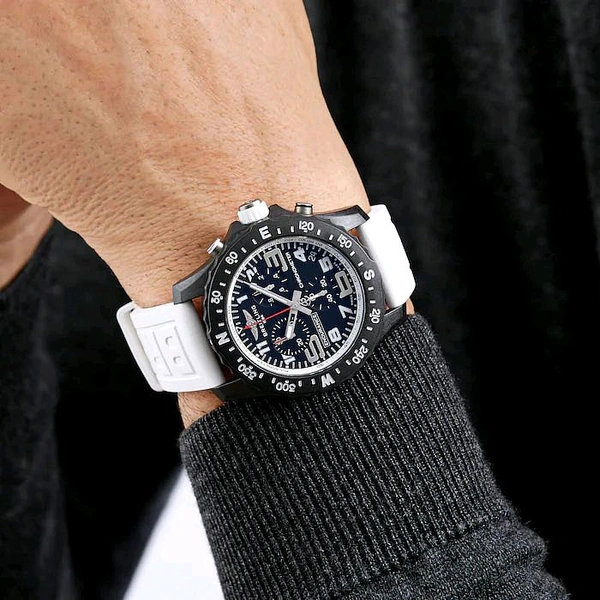 Breitling_ Endurance Pro Breitlight With White Rubber Strap X82310A71B1S1 - White