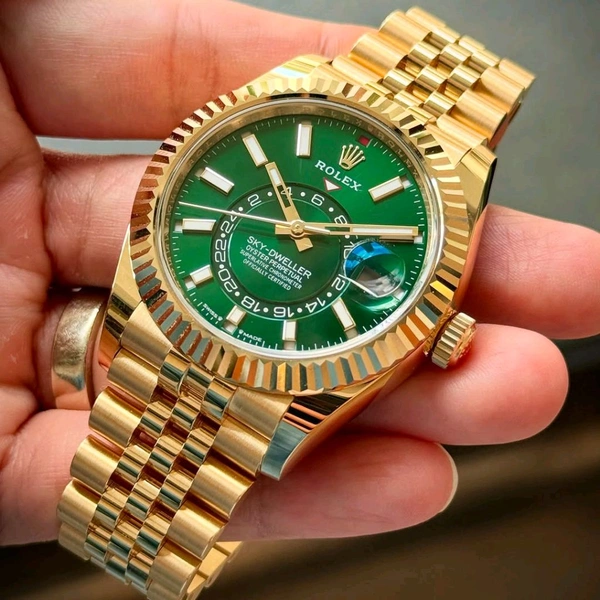 ROLEX_ Sky-Dweller Oyster, 42 mm, yellow gold M336938-0008 Automatic Watch For Men - Gold