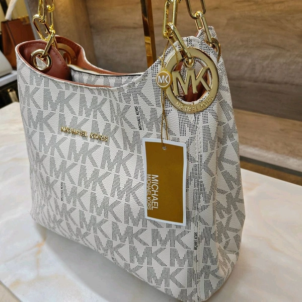 MICHAEL_ KORS_ FULTON_ Beige Large Shoulder Bag For Women - Beige