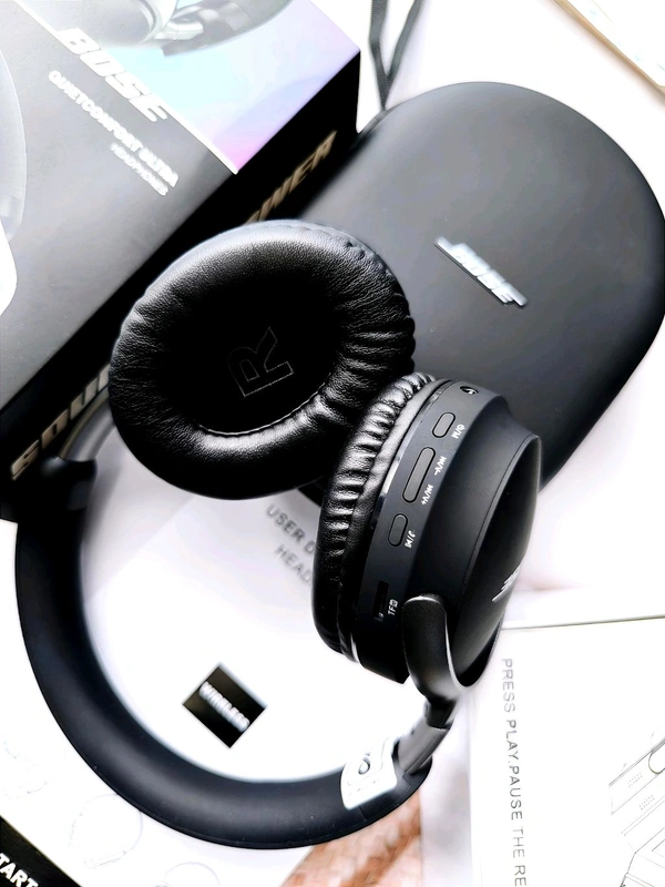 BOSE_ NEW QUIETCOMFORT_ ULTRA Wireless, Black, Over-The-Ear Headphones With Mic - Black