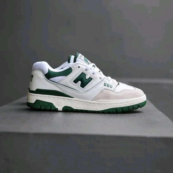 NEW BALANCE_ 550 White/Green Shoes For Women - White, 39
