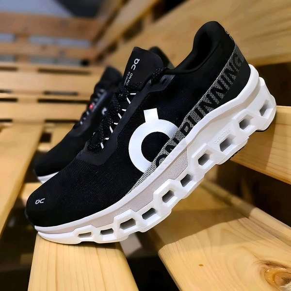 ON_ Running Cloudmonster 2.0 Black Frost Mens Shoes - Black, 44