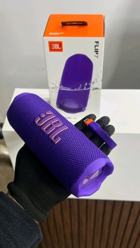 JBL_ Flip 7 Wireless Portable Bluetooth Speaker, Bold Pro Sound with Sound Boost, 4-5 Hrs of Playtime, IP68 Water & Dustproof (Purple)
- Purple