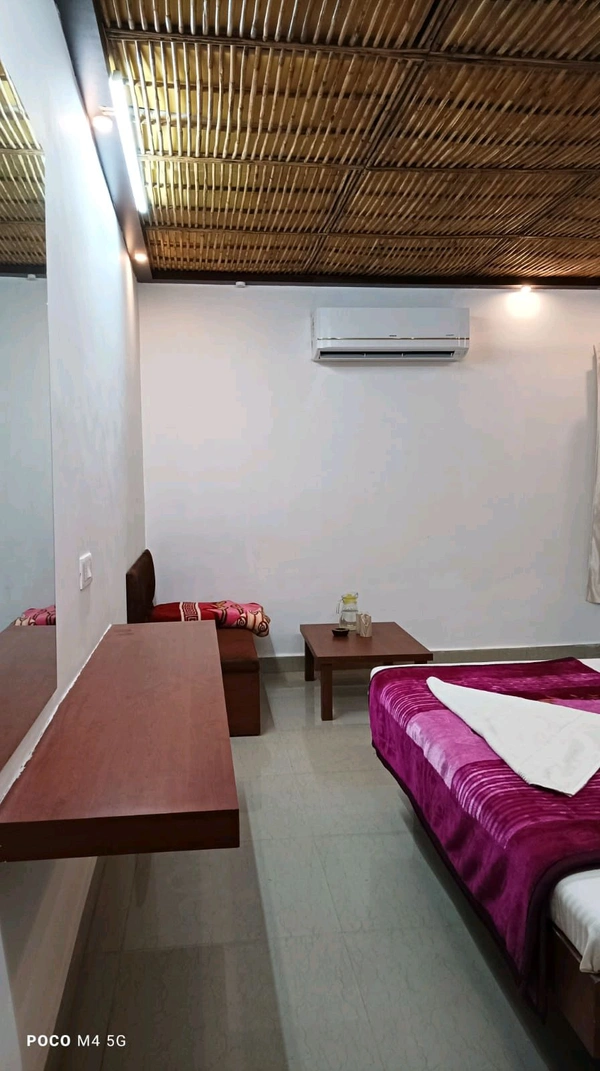 MEGHALAYA (15th July)- 7N/8D DLX