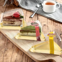 The Baking Curv Triangle Pastry Container | Clear Hinged Plastic Clamshell for Cake or Pie Slices - Black, Pack Of 25