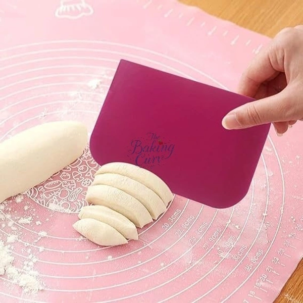 The Baking Curv 3-Piece Cake Scraper Set with Dough Cutter – Icing Smoother Tools for Cream, Ganache & Baking Prep