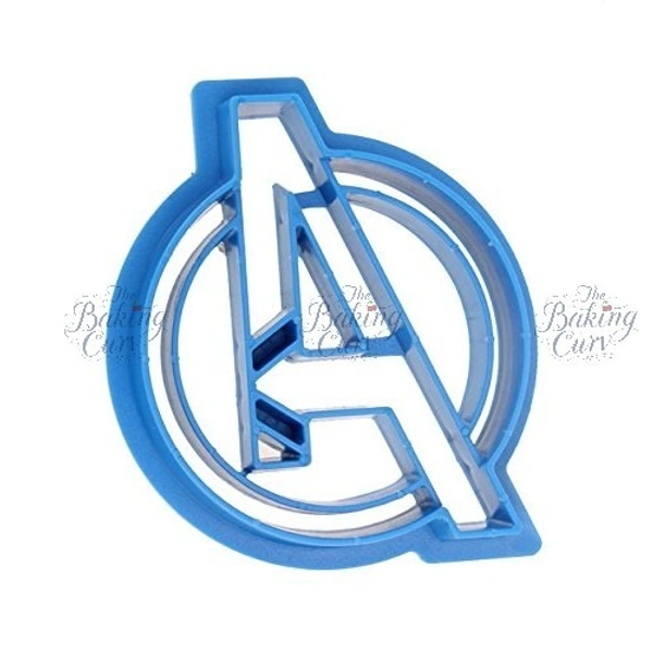 The Baking Curv 6-Piece Superhero Fondant Cutter Set – Captain America, Iron Man, Thor, Flash & Shield Shapes for Theme Cake Decoration