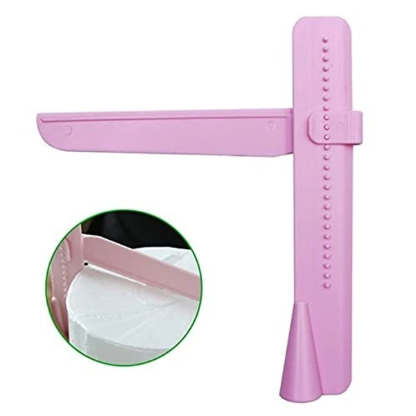 The Baking Curv Plastic Cake Scraper & Smoother – Cake Leveler Tool for Sharp Edges & Smooth Finishing