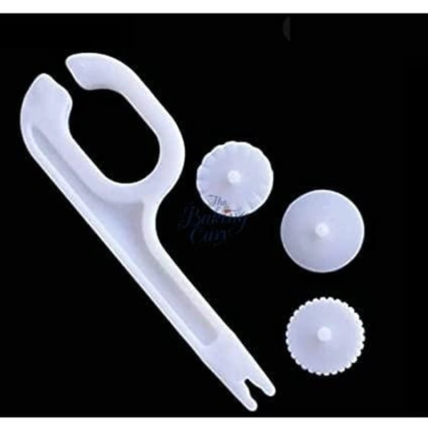 The Baking Curv 3-Wheel Fondant Cutter & Embosser – Stitching Wheel Tool for Cake Borders, Patterns & Detailing