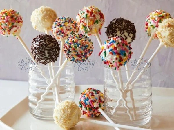The Baking Curv Lollipop Sticks – 4.5 Inch Food-Grade Sturdy Sticks for Cake Pops, Candy, Chocolates & DIY Treats - Pack of 100
