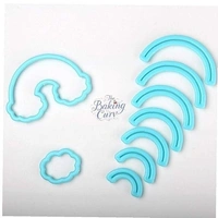 "Rainbow Cookie Cutter – Durable Plastic Mold for Cookies, Fondant & Crafts"