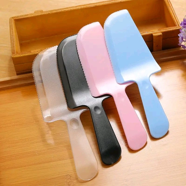 The Baking Curv Pastry Cutter And Lifter (Pack Of 5) - Assorted