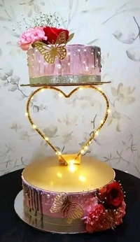 The Baking Curv Heart Shape Metal Spacer