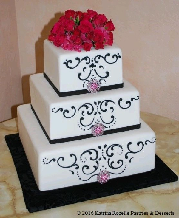 The Baking Curv Reusable Square MDF Cake Base 14x14 – Ideal for Professional Cake Presentation (Pack Of 5)  - 14 Inch, Black