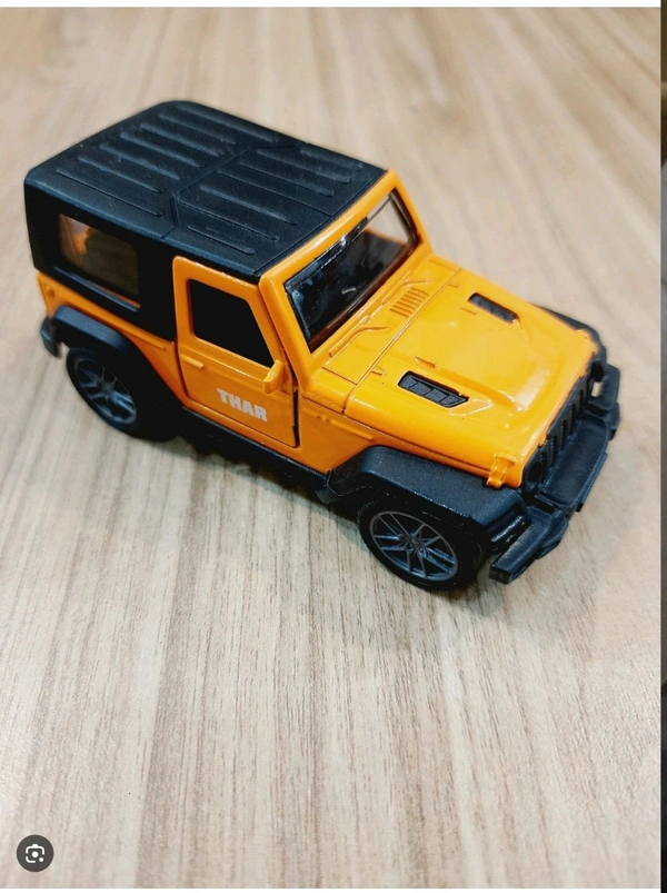 The Baking Curv Cake Topper Thar Car