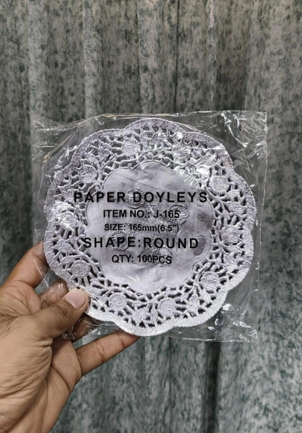 Paper Doilies | Round Placemats | Decorative Accessories | Disposable Paper Mats Silver Round (Pack of 100) - 7.5 Inch