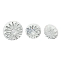 "Veined Sunflower & Daisy Cutter Set – Pack of 3 Plastic Flower Molds for Fondant, Cookies & Crafts"