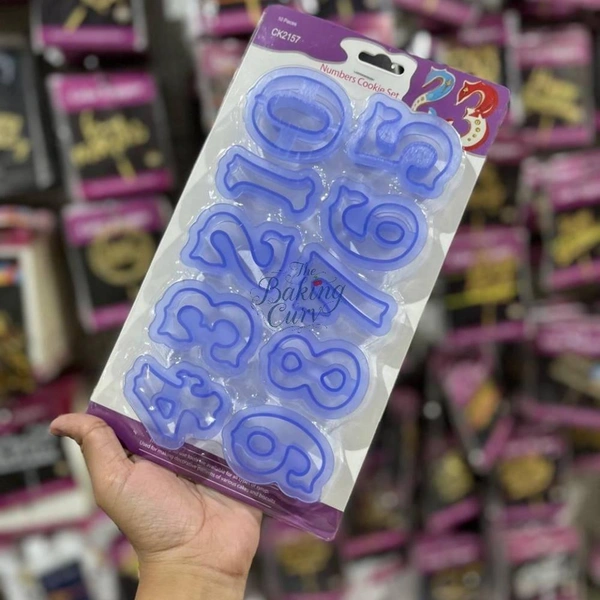 "Number Cutter Set 0–9 – Easy Cutters for Fondant, Cookies & Sugar Paste"