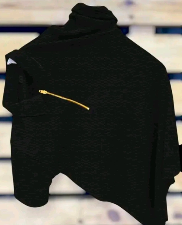 Black T-shirt  Classic  - L