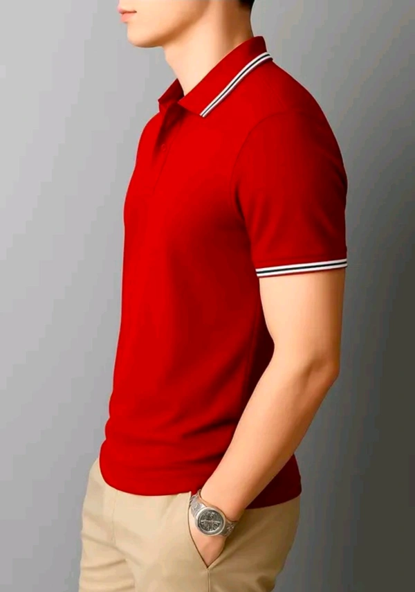 Red T-shirt  - M