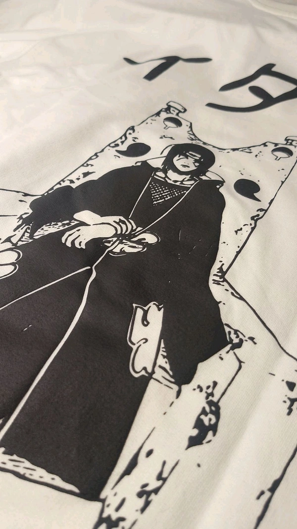 Vishnu Vogue Itachi Oversized – Antique White Edition - S