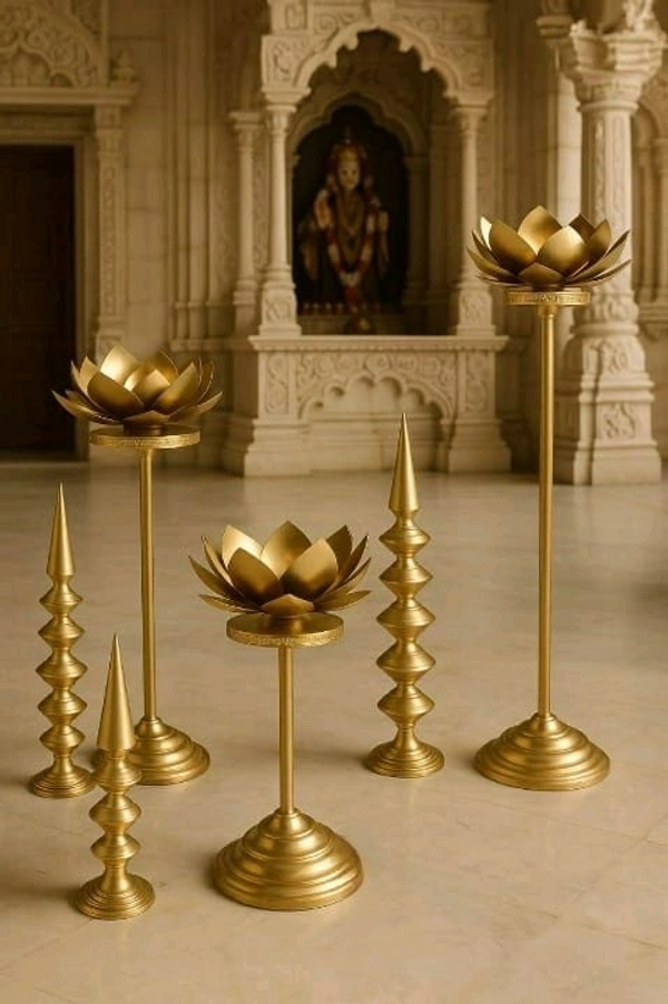 Combo Of Urli Stand Ans Cones