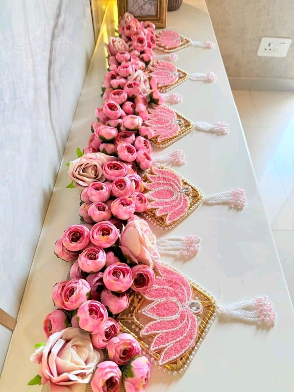 Pink Lotus Bandanwar