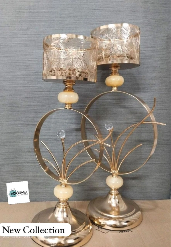 Elegant Golden Candle Holder Lamps - 20