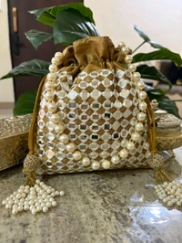 Stunning Mirror Potlis - Guardsman Red