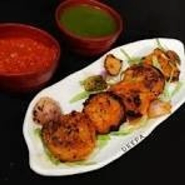 (BIG BOSS) ACHARI MOMO