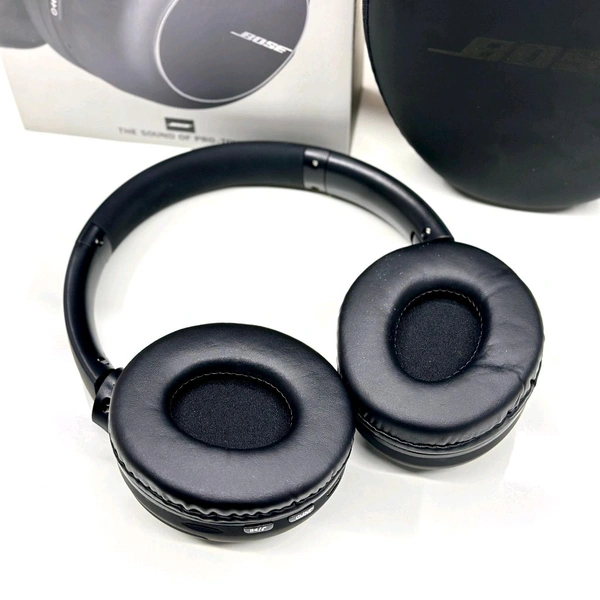 700 + Ultra Best Quality Headphones, Wireless And Connected With iOS & Android