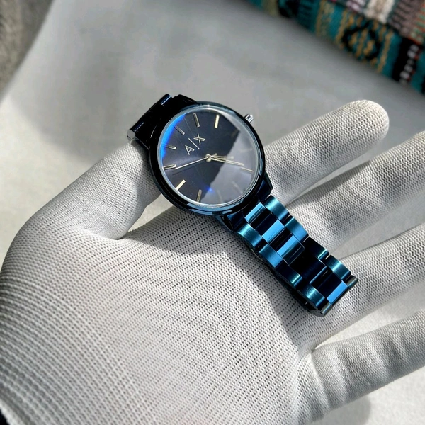 Analog High Quality Quartz Movement Watch Collection With High Quality Strap Best finishing Body & Case