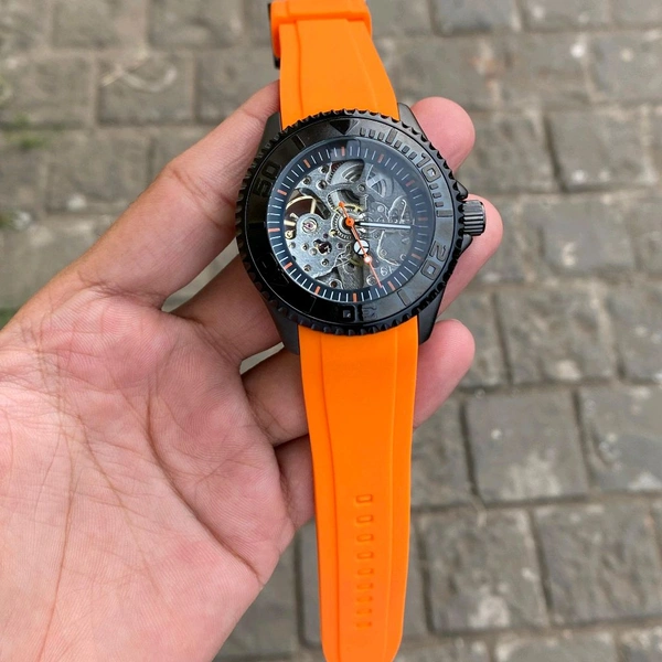 Analog Non Comparable Original Model Back Open Automatic Machinery Watch