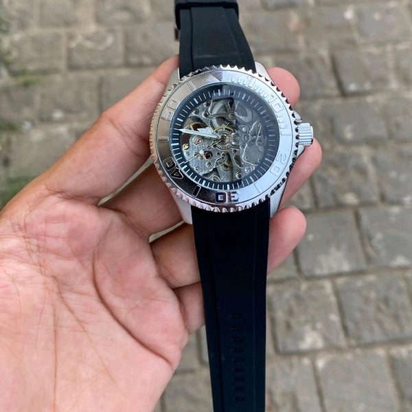 Analog Non Comparable Original Model Back Open Automatic Machinery Watch