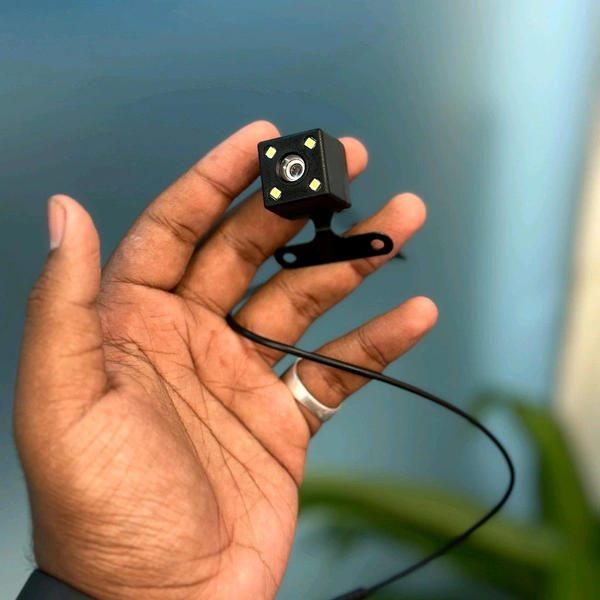 Black Box Dash Cam - Your Ultimate Traffic Recorder!