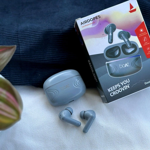 Bluetooth Truly Wireless In Ear Earbuds With Mic