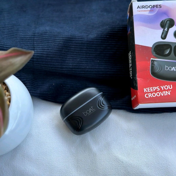 Bluetooth Truly Wireless In Ear Earbuds With Mic