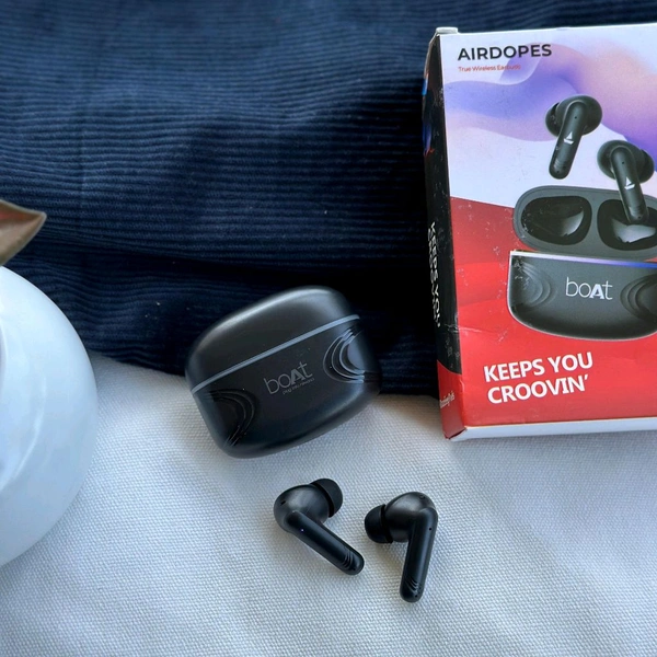 Bluetooth Truly Wireless In Ear Earbuds With Mic