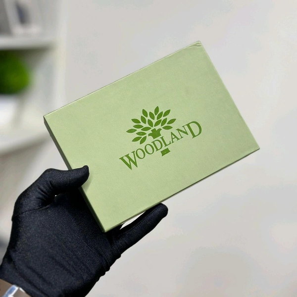 Classic Men's Leather Wallet, Premium Quality with Brand Box Packing, Perfect For Gifting