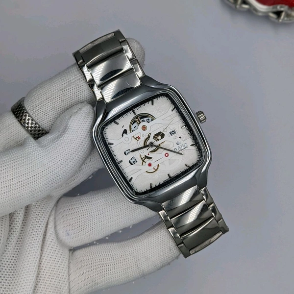 Rad0 Analog Quartz Movement Premium Collection With High Quality Strap Best finishing Body & Case - SRRW1