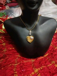 Anti Tarnish Heart Shaped Pearl And Diamond Gold Plated Pandal Set
- Gold