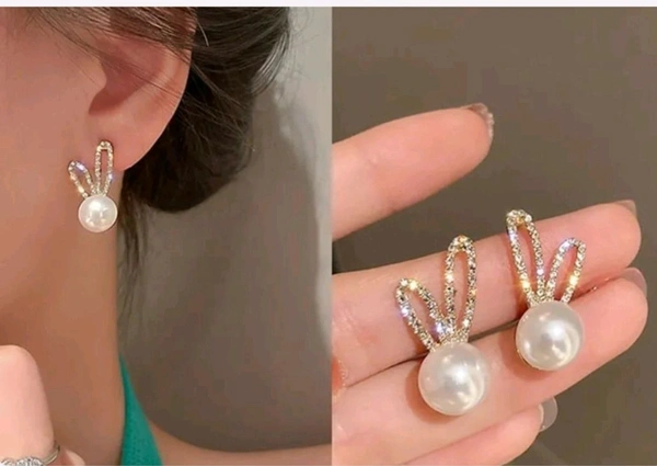 Two Wear Way Contrast Color Metal Chic Simple Rabbit Ear Pearls Stud Earrings