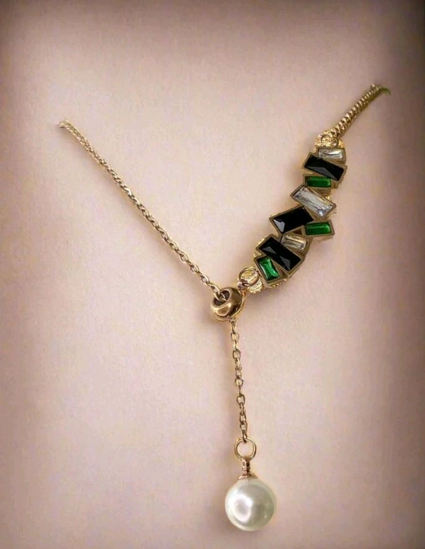 Emerald & Pearls Anti Tarnish Necklace
