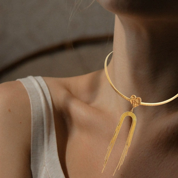 Elegance Premium Quality Anti Tarnish Heart Snake Nacklac