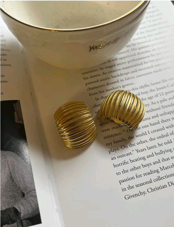 Elegance Anti Tarnish 18k Gold Earrings